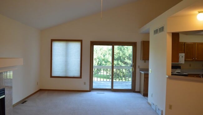 Building Photo - 5791 Chapel Valley Rd