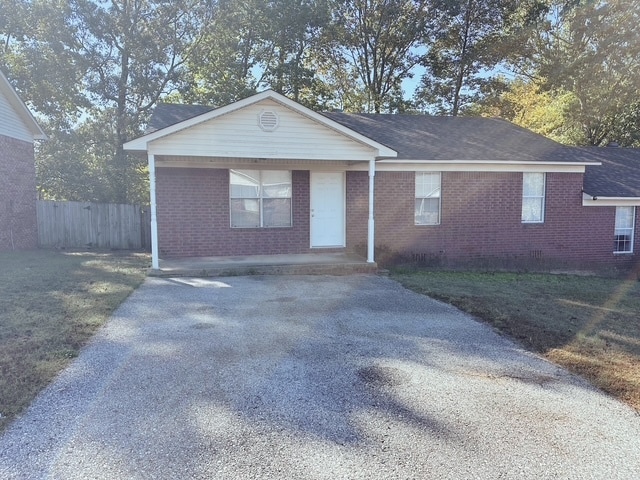 Building Photo - 102 Calli St