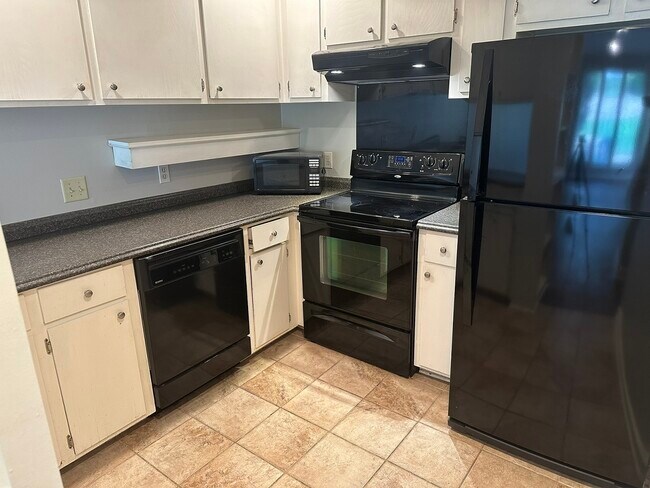 Foto del edificio - 200 Woodgreen Dr