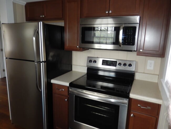 Kitchen with Stainless Steel Appliances - 213 S College St