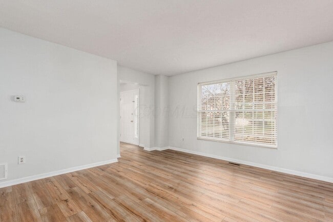 Building Photo - 5733 Clearfield Ln