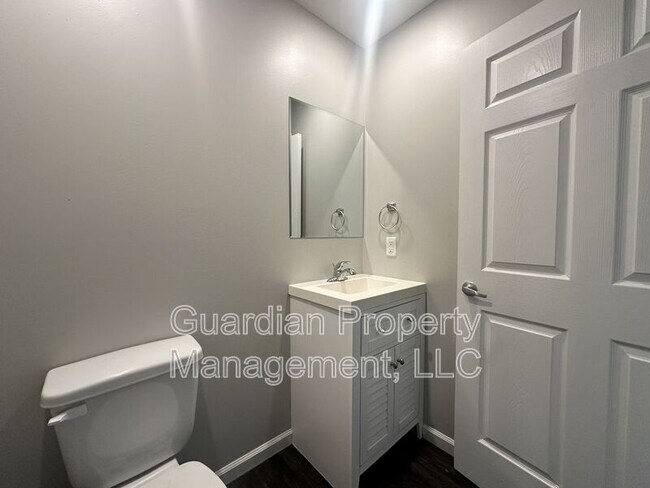 Foto del edificio - 1800 Sun Valley Rd