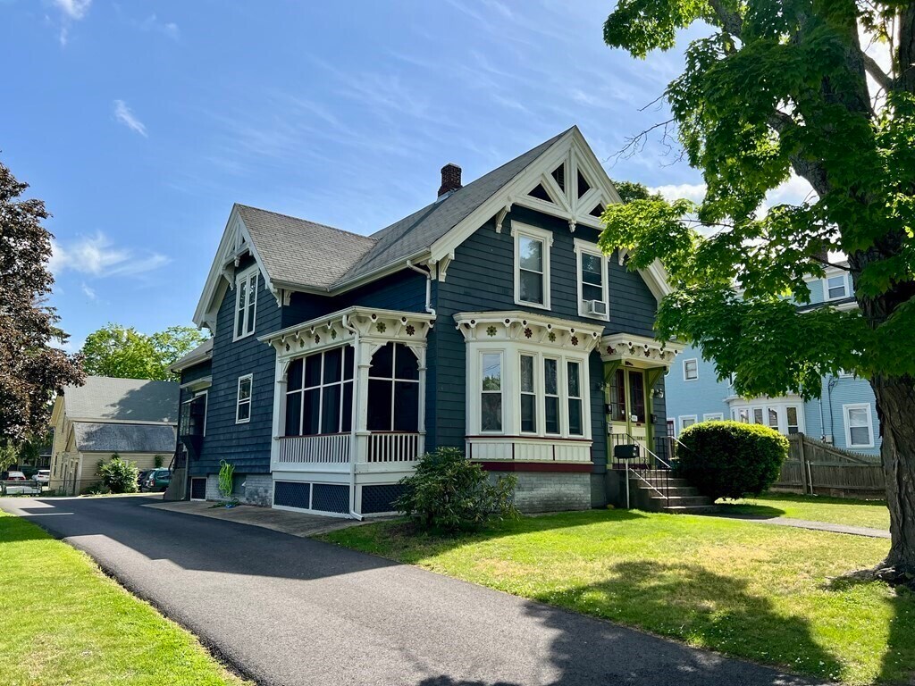 104 Church St Unit 4, North Attleborough, MA 02760 Room for Rent in