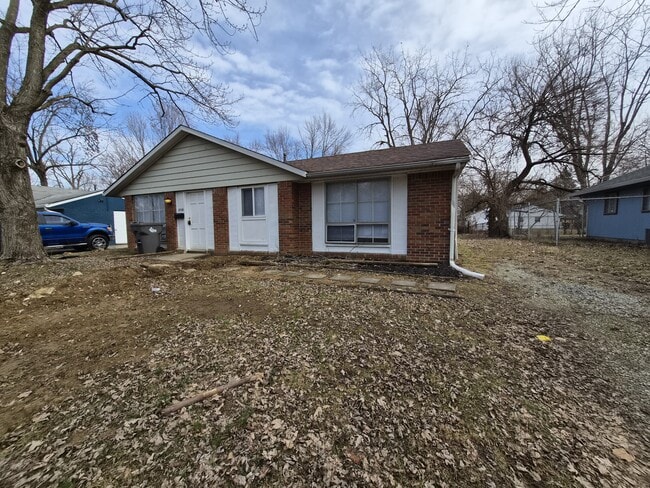 Photo - 3525 Luewan Ct House