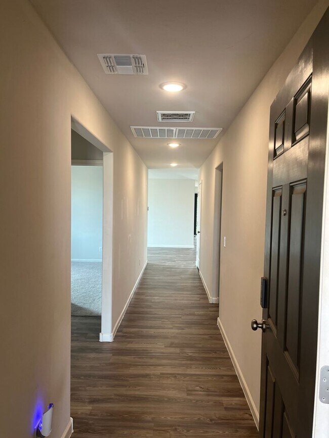 Foto del edificio - Beautiful 4 Bedroom 3 Bathroom home in the highly desired neighborhood at Canyons at Whetstone in...