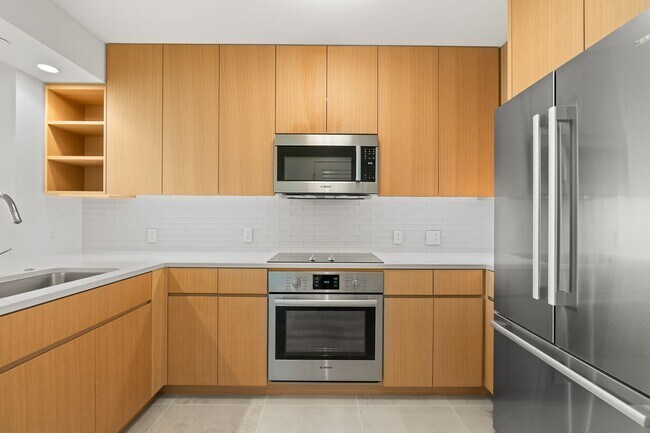 Building Photo - 1 bedroom, 1 bathroom, 1 parking at Sky Al...