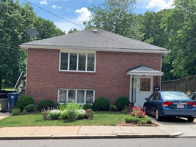 Primary Photo - 338 West St