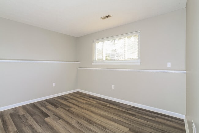Building Photo - 2664 Ridgecrest Ln