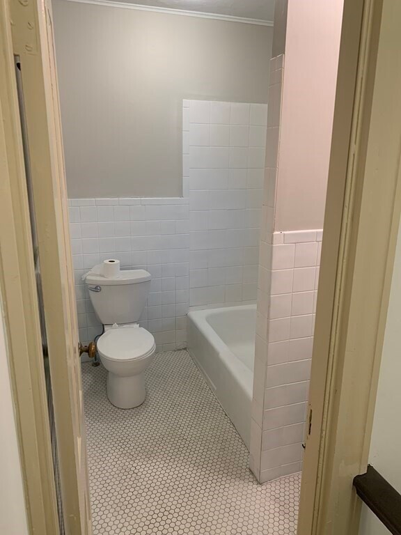 Foto del edificio - 53 Revere Rd