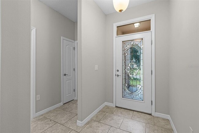 Building Photo - 405 E Freesia Ct