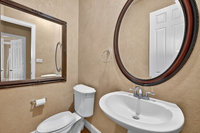 Foto del edificio - 11938 Rosebrier Park Ln