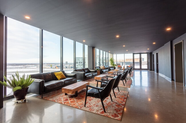 Building Photo - Lumeo Appartements