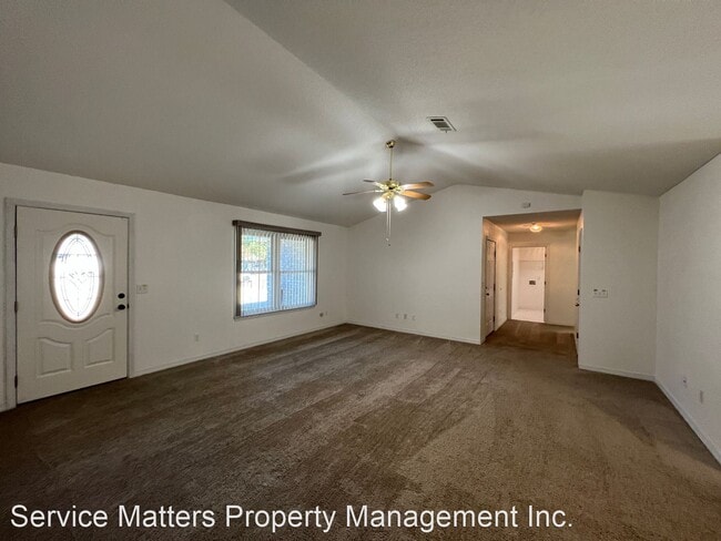 Foto del edificio - 3 br, 2 bath House - 4925 Hyatt Ln