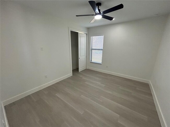 Building Photo - 7361 S Plum Tree