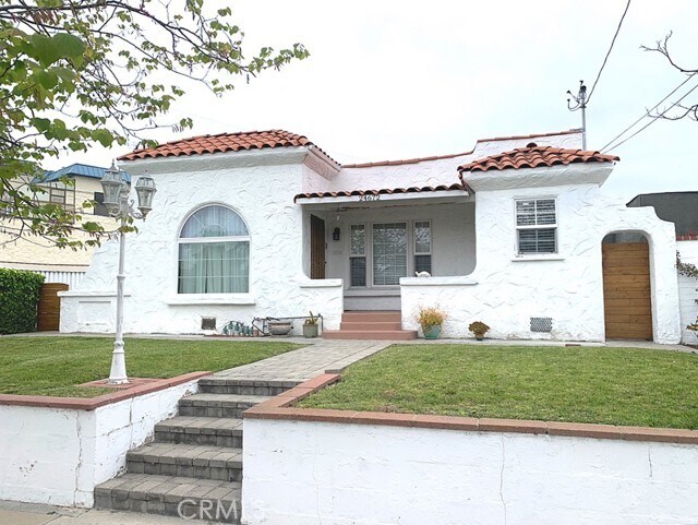 Foto del edificio - 24672 Woodward Ave