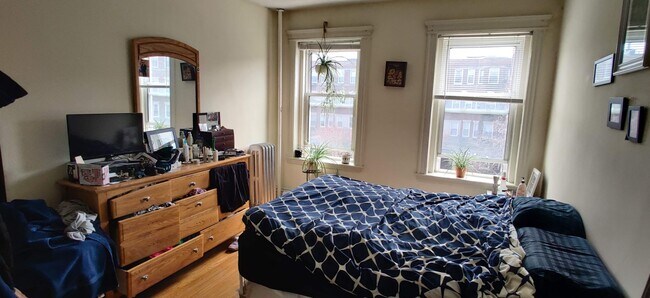 Foto del edificio - 105 Queensberry St