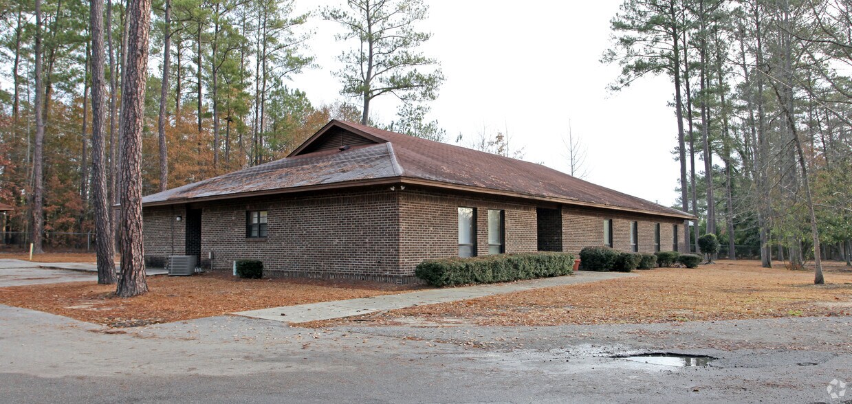 975 Wateree Blvd, Camden, SC 29020 Apartments in Camden, SC