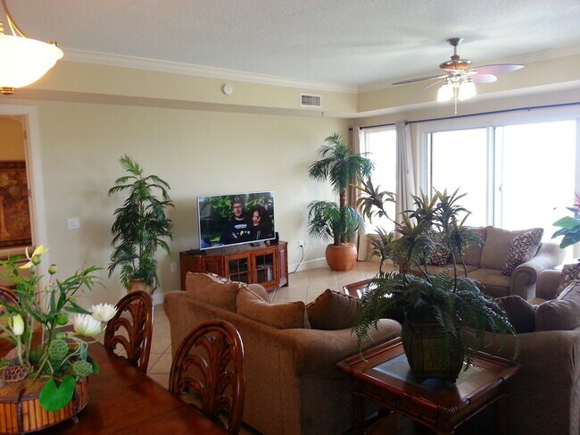 Foto del edificio - 725 Gulf Shore Dr