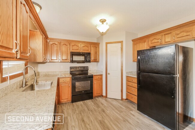 Building Photo - 300 NW 110th St