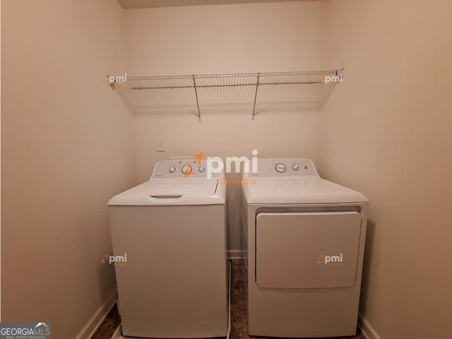 Building Photo - 7598 Bucknell Terrace