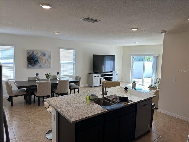 Foto del edificio - 2499 Taloncrest Ct