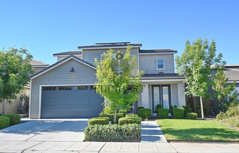 Primary Photo - 645 Blue Oak Lane W