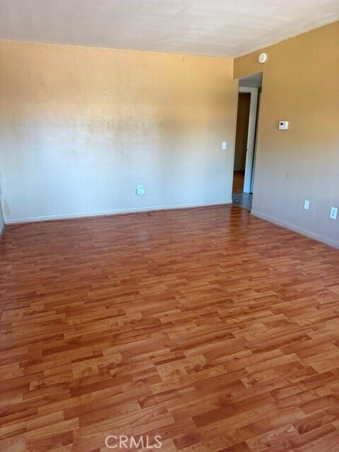 Building Photo - 1518 Border Ave