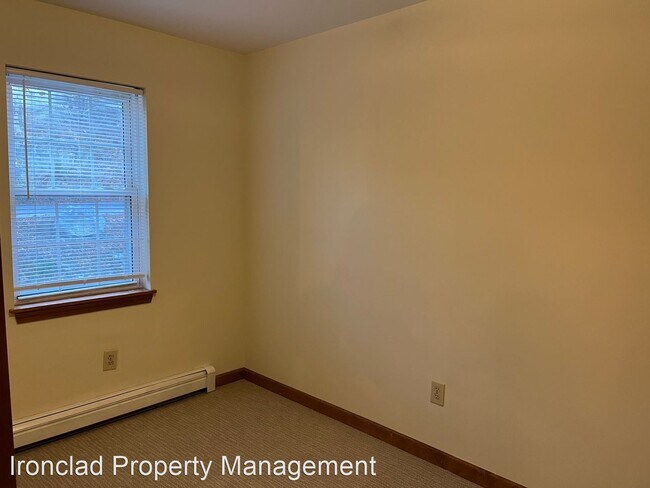 Building Photo - 3 br, 2 bath House - 139 Coram Rd