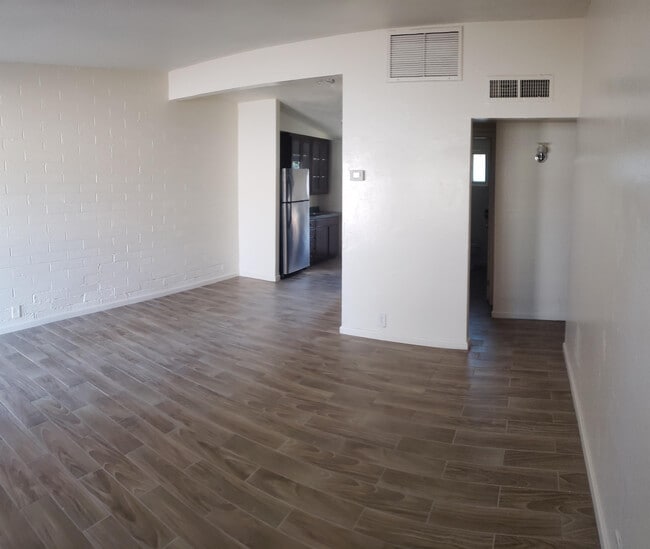 Foto del edificio - 925 W Cheryl Dr