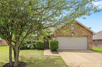 Building Photo - 807 Windflower Dr