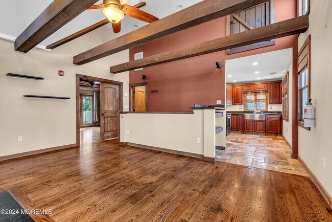 Foto del edificio - 64 Wallace St