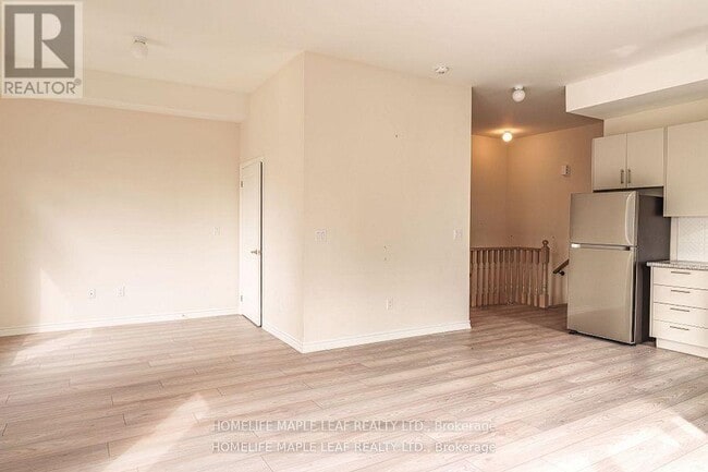 Building Photo - 40-540 Halliford Pl
