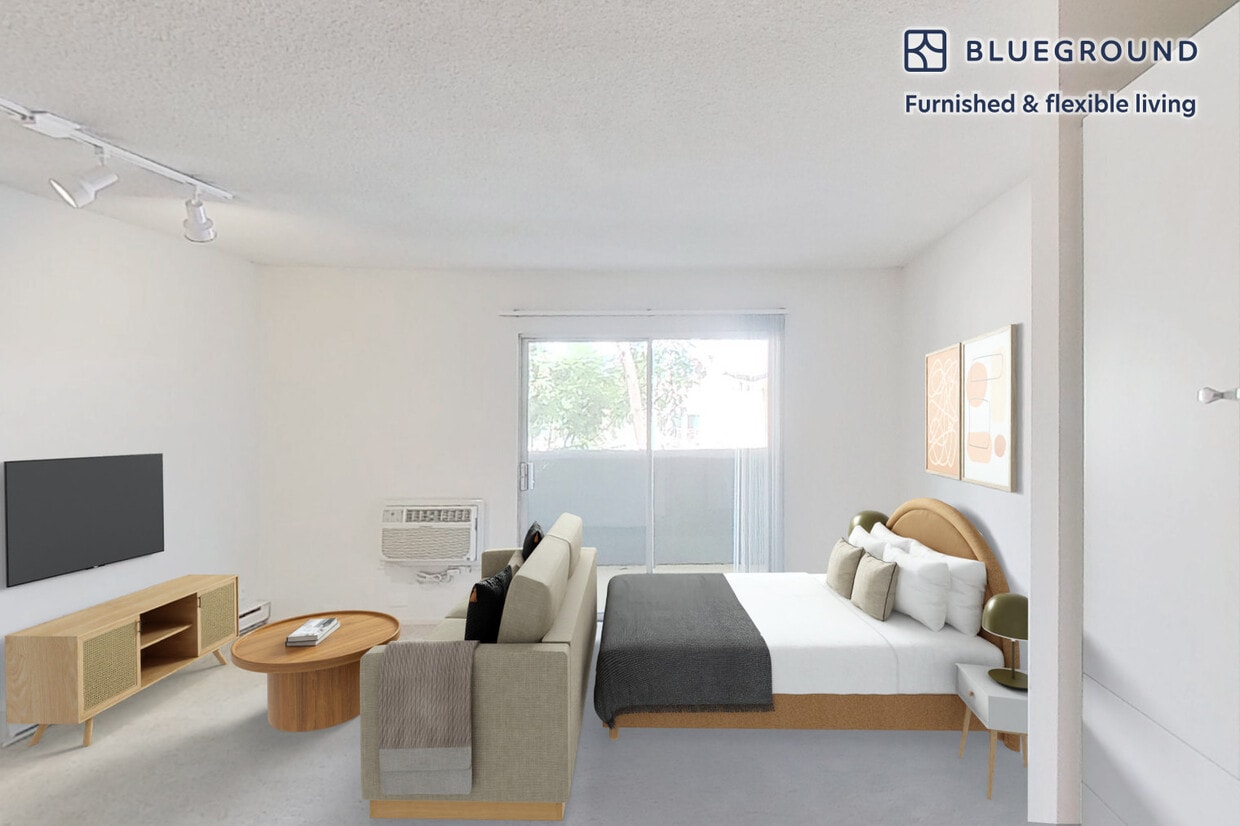 Foto principal - 3883 Ingraham St