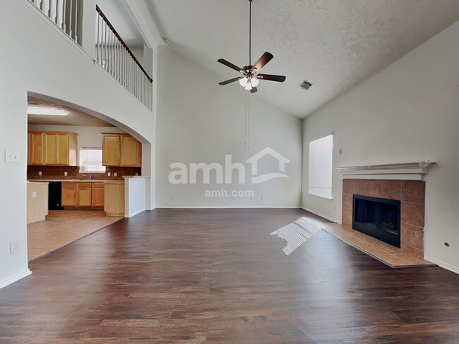 Foto del edificio - 19715 N Vlg of Bridgestone Ln