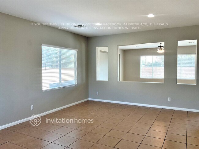 Foto del edificio - 3786 Tundra Swan St