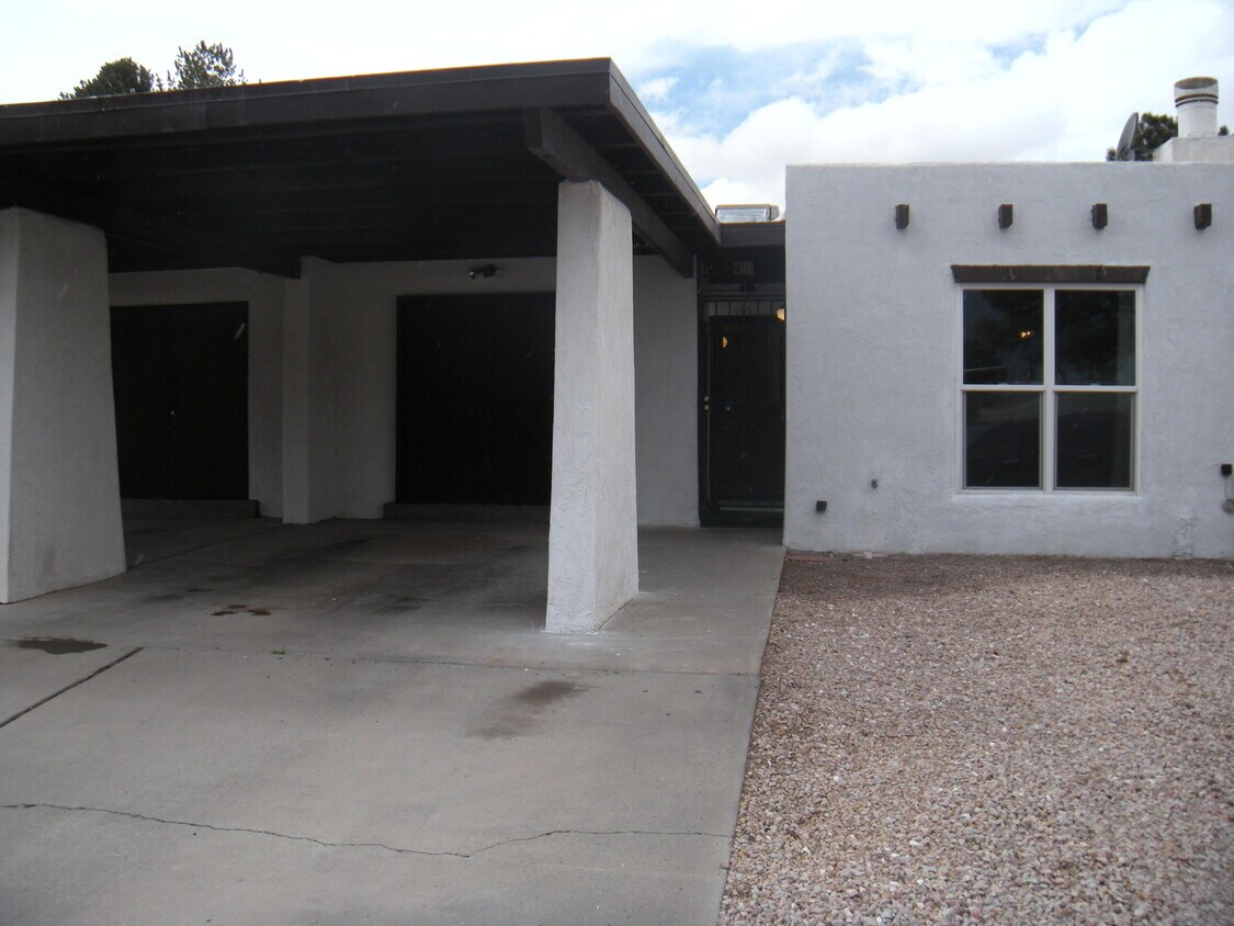63 Calle Monte Aplanado NW, Albuquerque, NM 87120 Townhome Rentals in