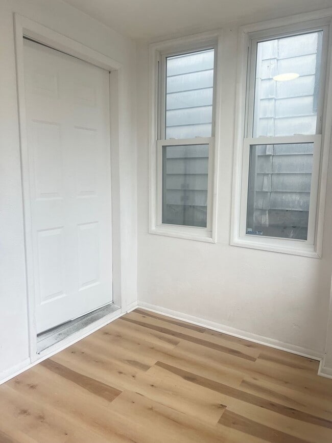 Photo - Spacious 3 bed, 2.5 bath Single Family home in Carrick- New Flooring and Paint, Available Immedia...