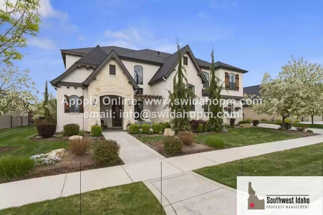 Building Photo - 458 W. Back Forty Drive