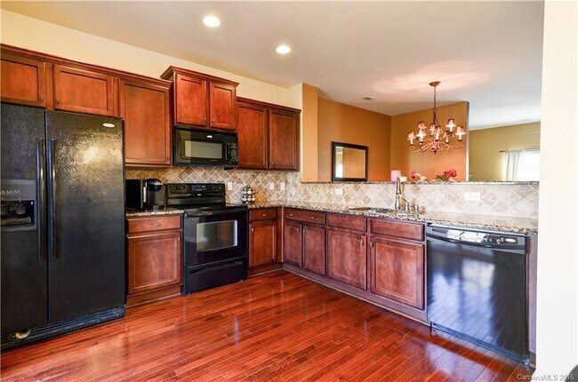 Building Photo - 14125 Winford Ln