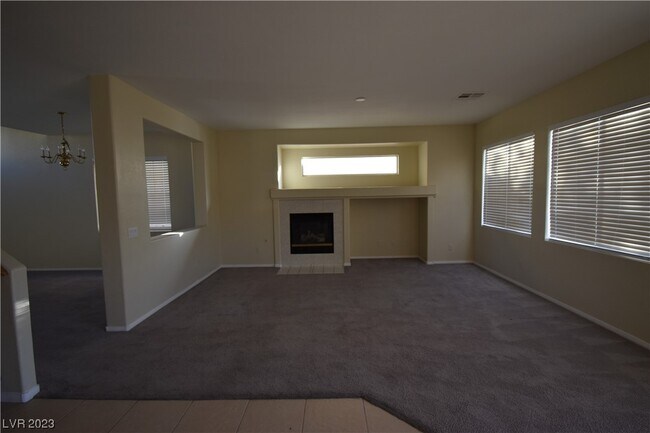 Building Photo - 6961 Silk Oak Ct