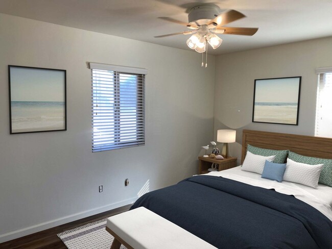 Building Photo - BEACH & BAY - BEAUTIFULLY RENOVATED HOME