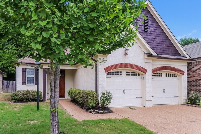 Foto del edificio - 6832 Lagrange Grove Dr
