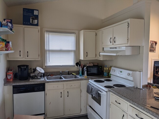 Foto del edificio - 845/847 Mitchell Bridge Road Duplex