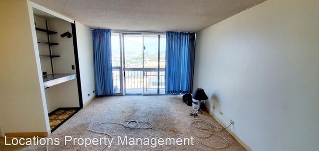 Building Photo - 2 br, 1 bath House - 1425 Liliha Street #10E