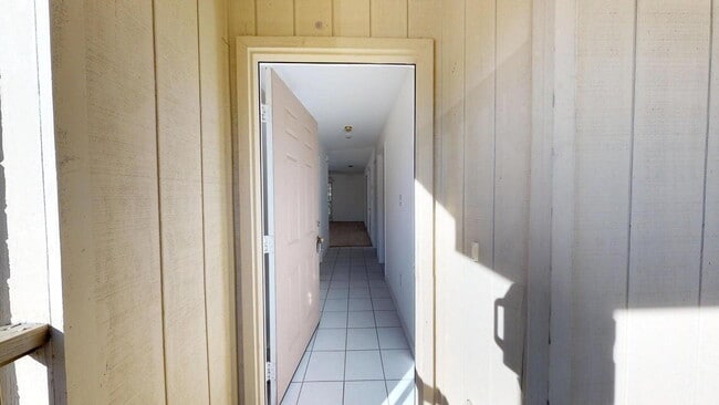 Foto del edificio - 1851 Norwood Ct