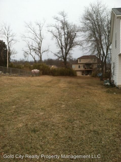 Building Photo - 706 Princeton Dr