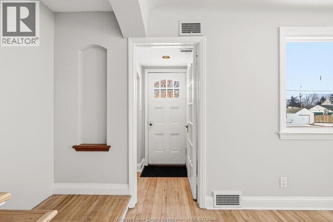 Photo du bâtiment - 12401 Renaud St