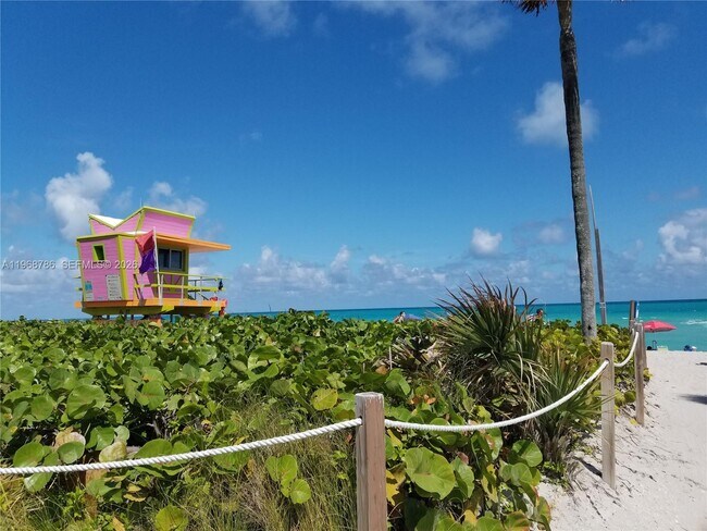 Foto del edificio - 7300 Ocean Terrace