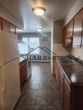 Building Photo - 204 11th Ave NW