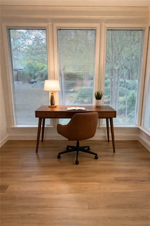 Foto del edificio - 510 Montgomery Ferry Dr NE